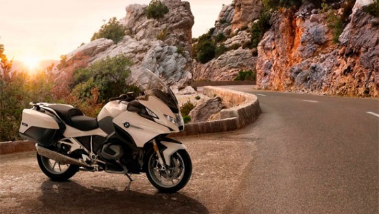 BMW R1250RT — туристический мотоцикл нового поколения